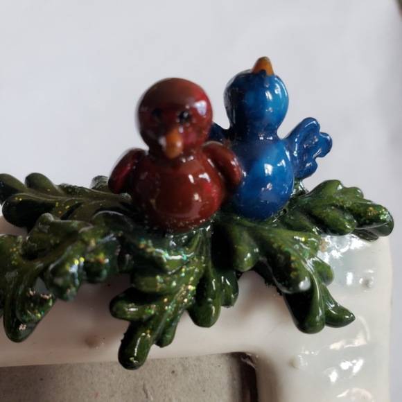 Adorable Snowman Family Resin Photo Frame - Picture 4 of 7